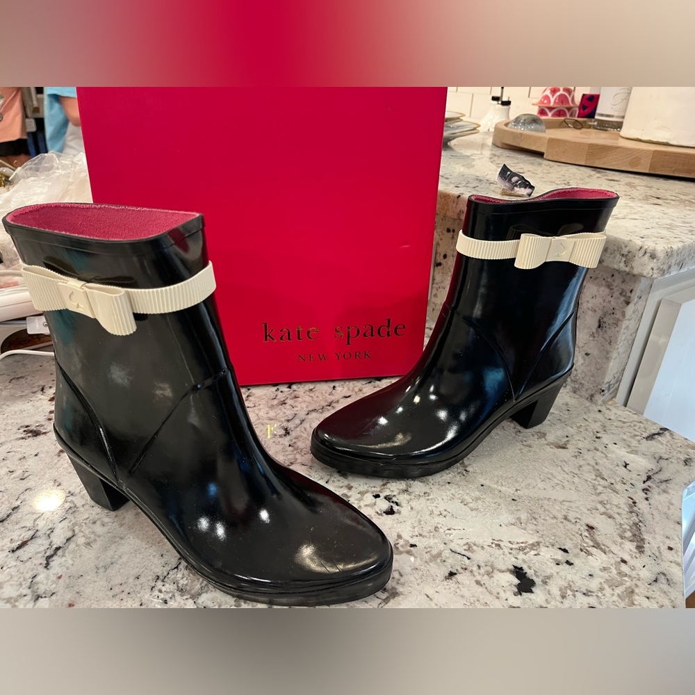 Kaye Spade black wellies, rain boots , 9